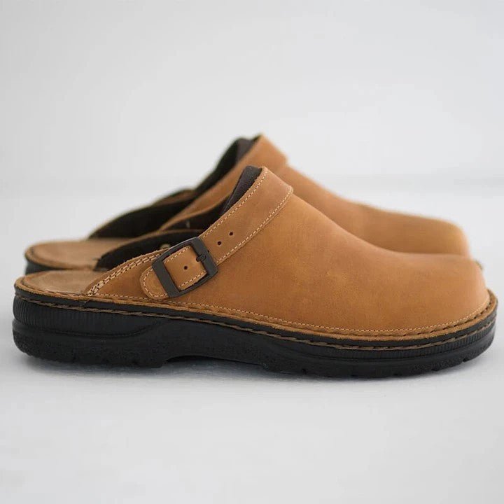 Supportive men's comfort clogs, perfect as orthopedic work shoes or casual slip-on footwear.