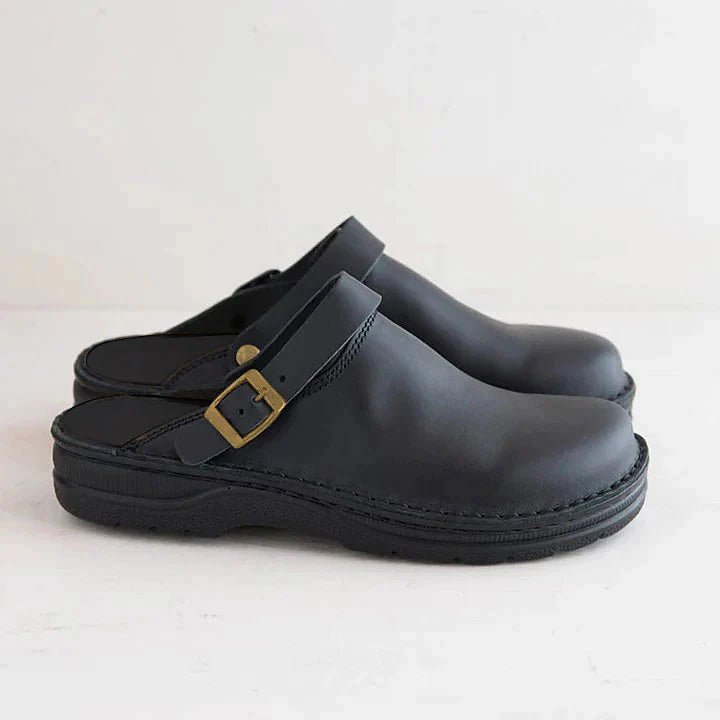 Men's orthopedic clogs with advanced arch support, ensuring all-day comfort & improved foot health.