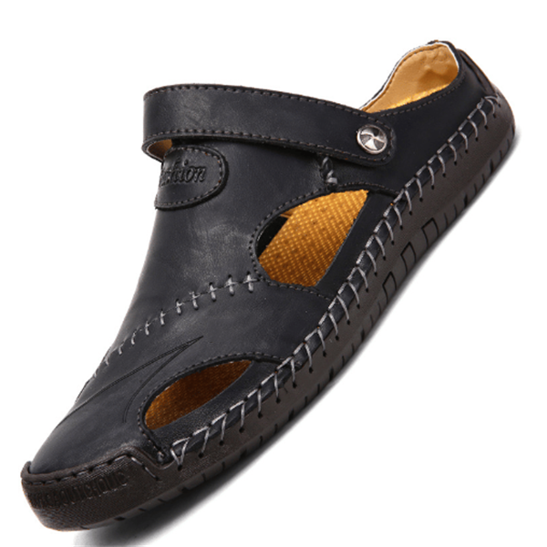 Healthy foot comfort: Men's orthopedic sandals with arch support for all-day wear & summer activities.