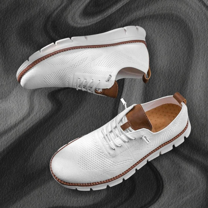 Casual men's orthopedic walking shoes, stylish and supportive for daily comfort.