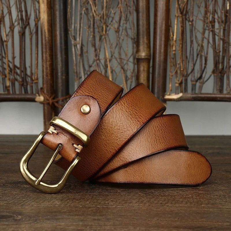 Premium handcrafted full-grain leather men's belt, a durable and timeless gift accessory.
