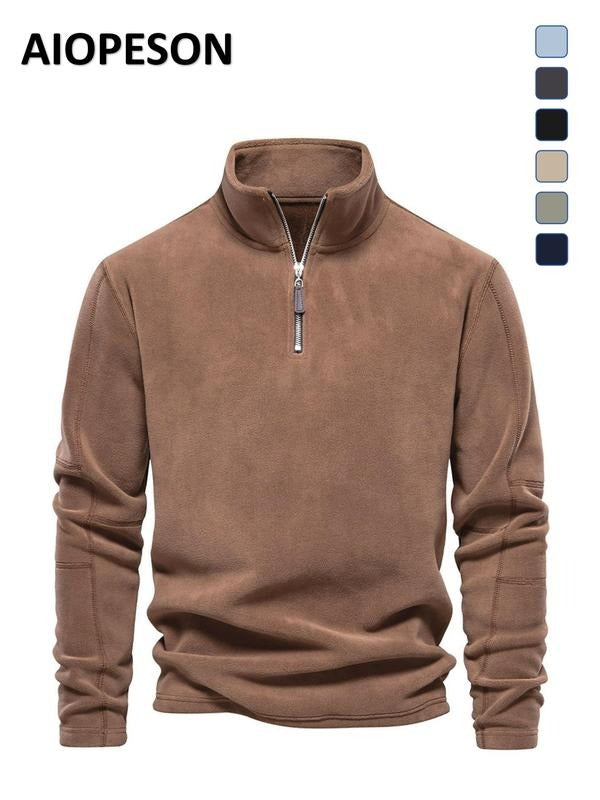 Warm men's quarter zip fleece, a comfortable & stylish pullover for casual outfits & effective layering.