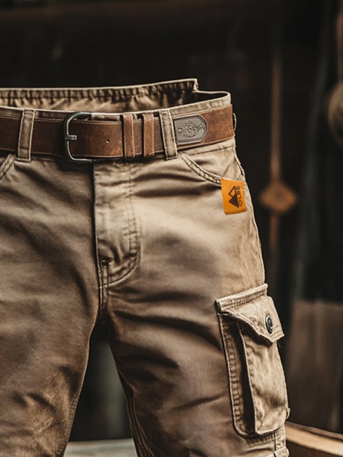 Comfortable men's casual cargo pants, relaxed fit, designed for everyday wear & versatile outdoor style.