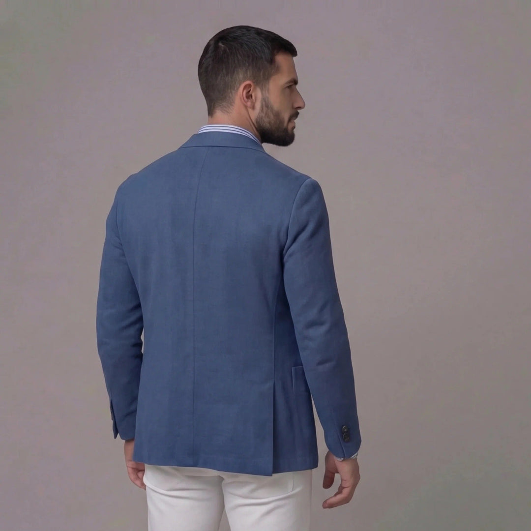 Casual men's relaxed fit blazer jacket, perfect smart-casual outerwear for warm summer days.