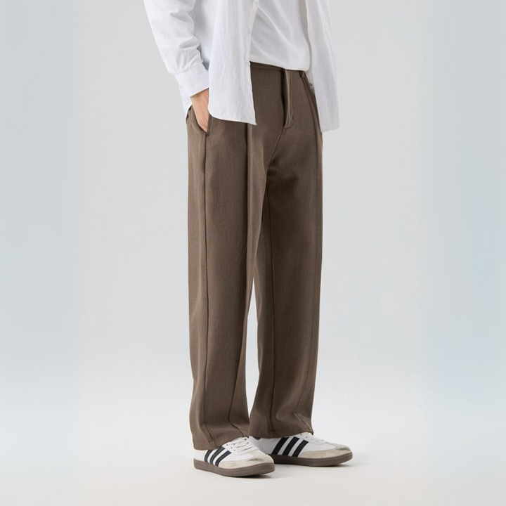 Men's relaxed fit pleated dress trousers, comfortable & versatile for business or casual wear.