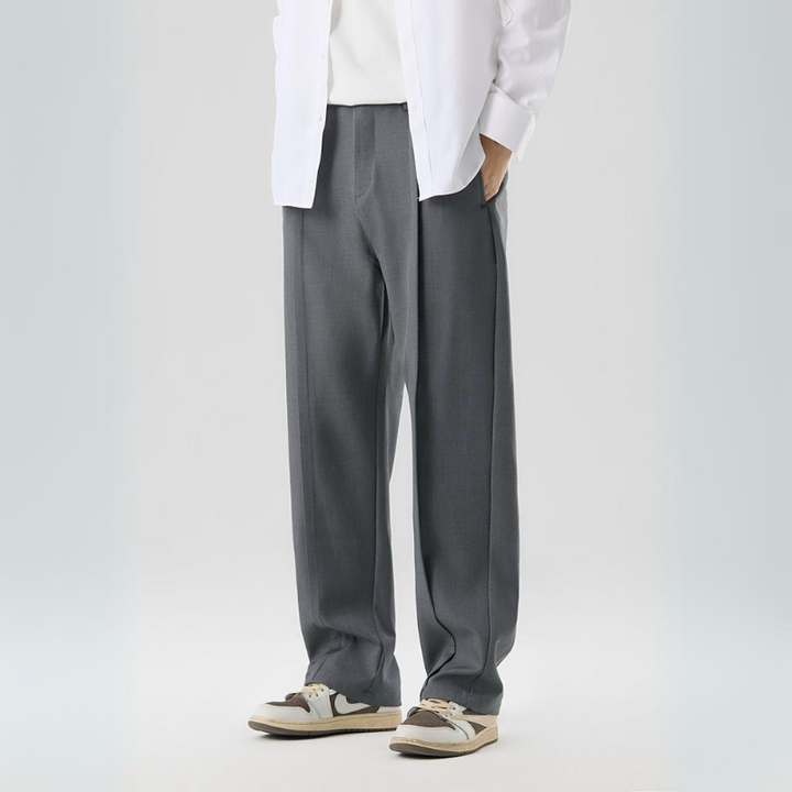 Men's business attire pleated trousers, relaxed fit, suitable for formal events & everyday comfort.