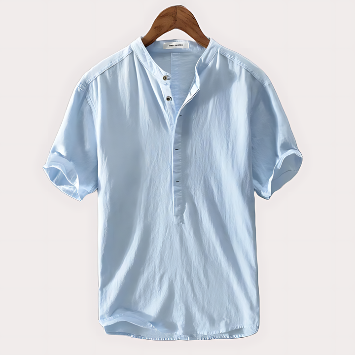 Comfortable men's relaxed fit Henley, perfect for spring/summer casual wear. Short sleeves & button placket.