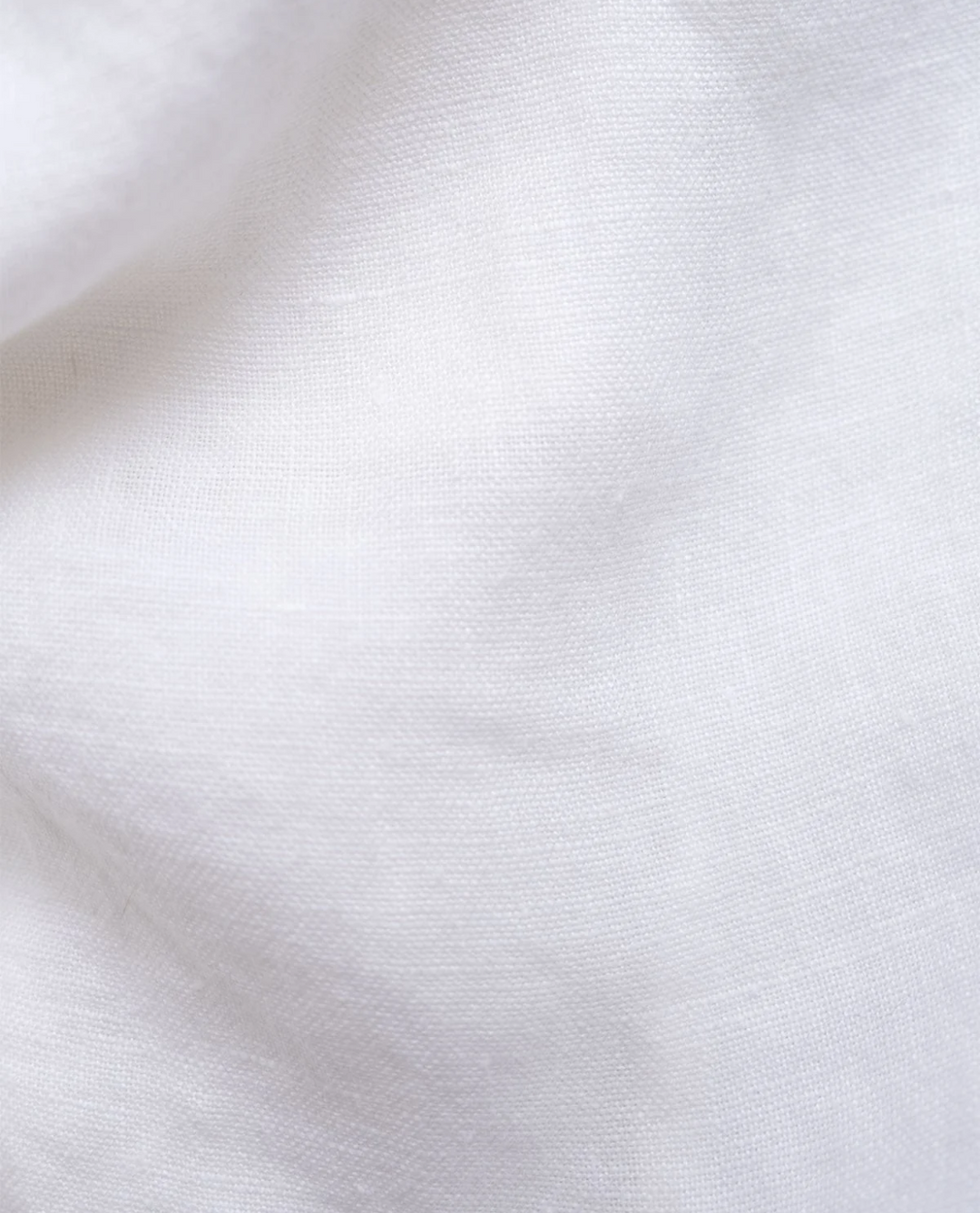 Men's drawstring shorts, relaxed fit for ultimate summer comfort. Breathable and perfect for casual wear.