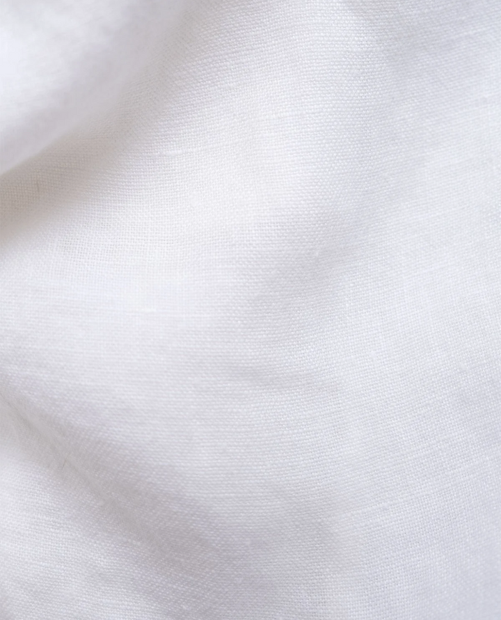 Men's drawstring shorts, relaxed fit for ultimate summer comfort. Breathable and perfect for casual wear.