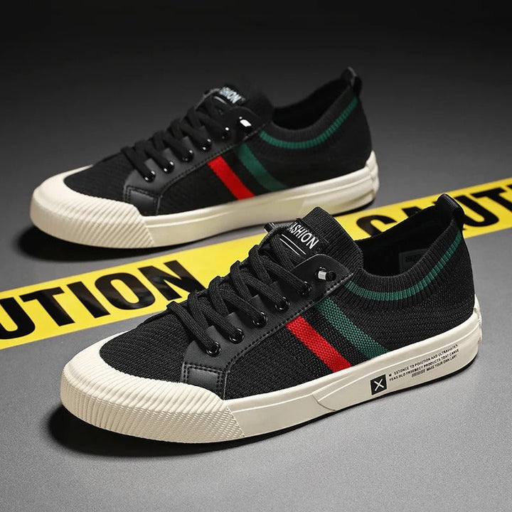 Men's casual fashion trainers: lightweight, retro striped design for spring/summer comfort.