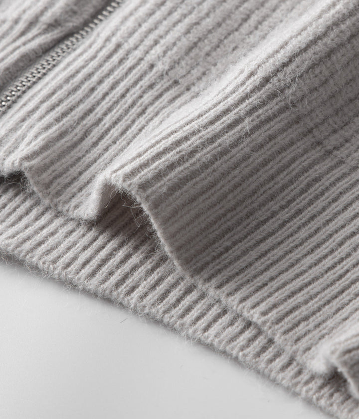 Ribbed funnel neck men's cardigan. Smart, all-season zip-up for various daily occasions.