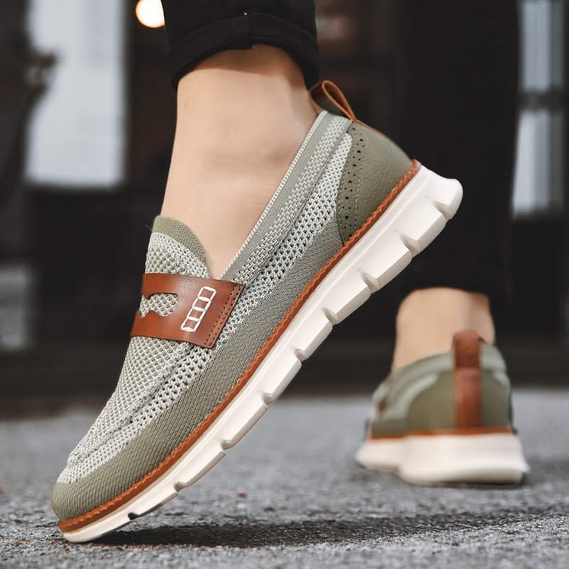 Durable sole of men's Ridge loafers, providing grip and support for comfortable everyday wear.