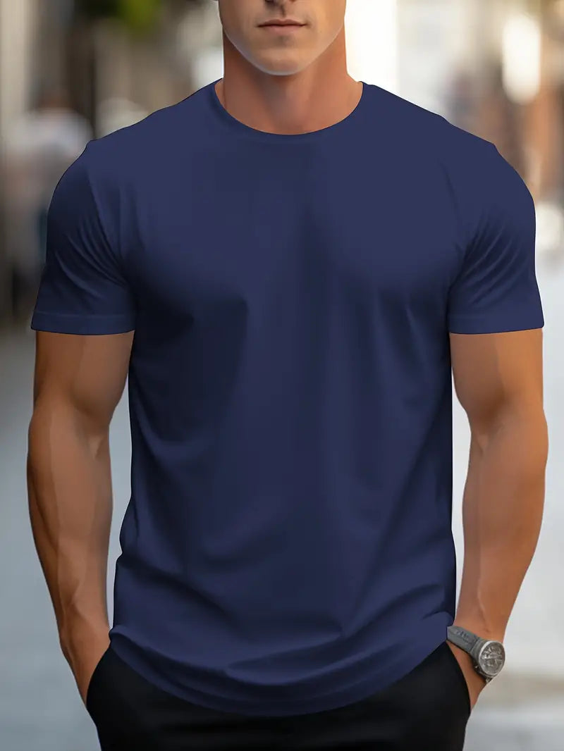 Comfortable men's short sleeve crew neck t-shirt with a slim fit, an everyday essential basic tee.
