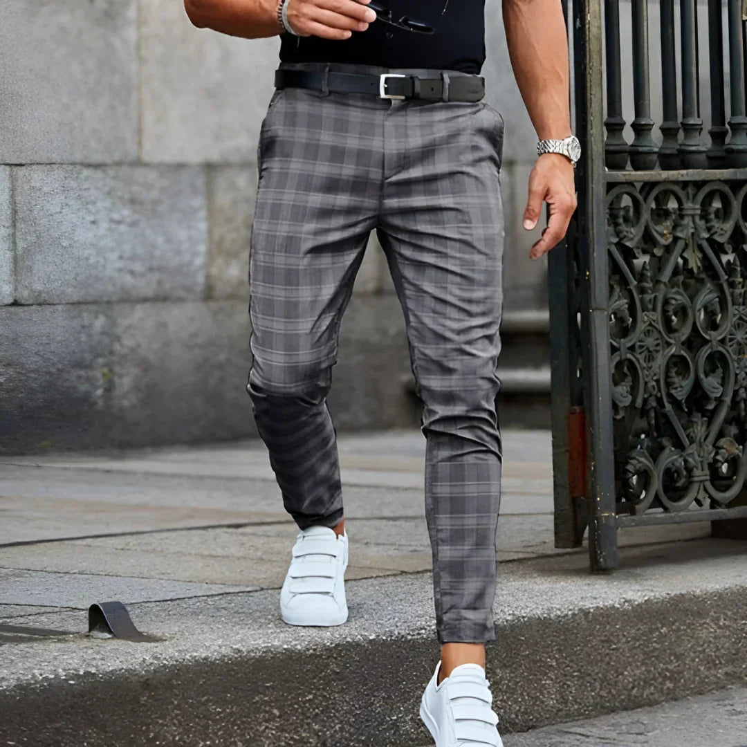 Versatile men's slim fit checked cropped trousers, ideal for office, smart casual, or daily comfort.