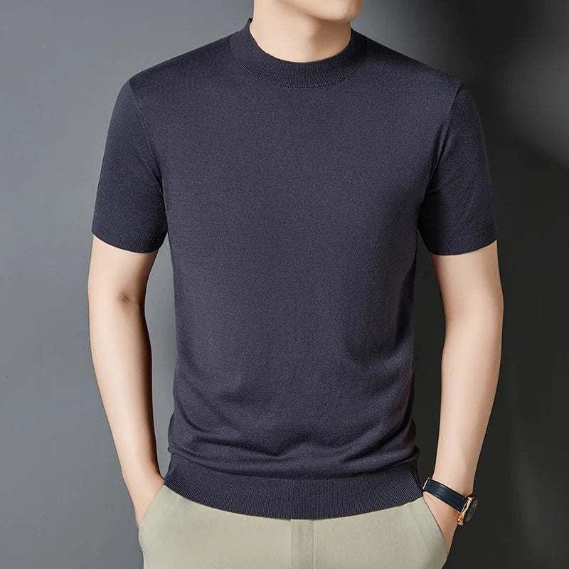 Versatile men's short sleeve mock neck t-shirt, slim fit, suitable for everyday wear.