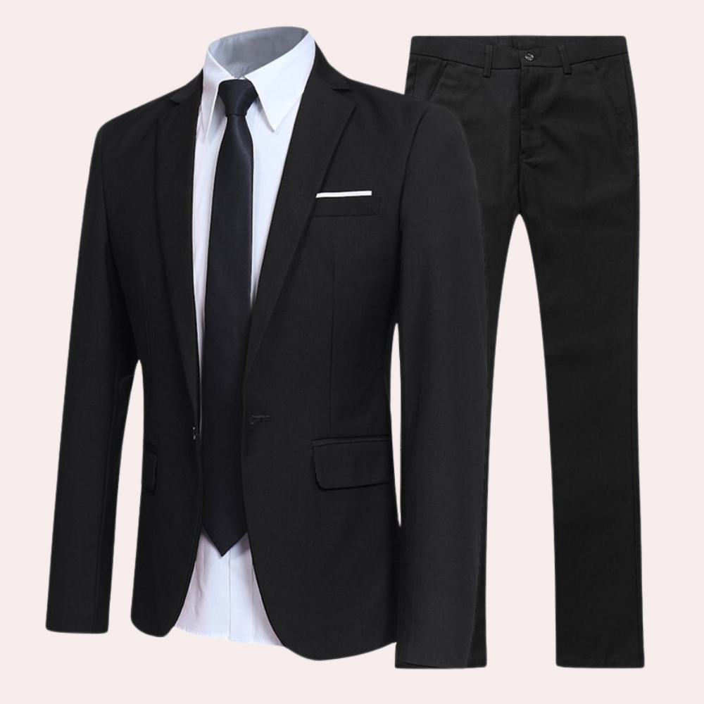 Men's slim fit two-piece suit, perfect for formal events, business, or weddings. Elegant tailored blazer & trousers.