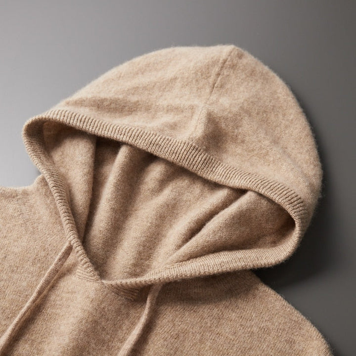 Versatile men's soft top: a cozy long sleeve hooded sweatshirt for everyday comfort and casual fashion.