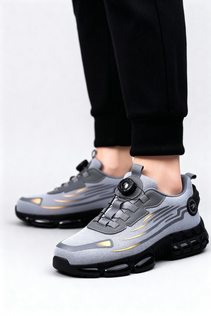 Stylish men's protective steel toe sneakers for work, comfort-focused & non-slip design.
