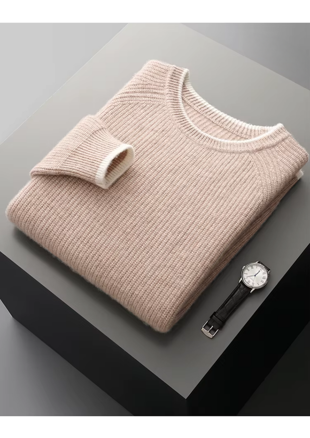 Classic fit men's crew neck sweater in a versatile color, ideal for smart casual men's fashion.