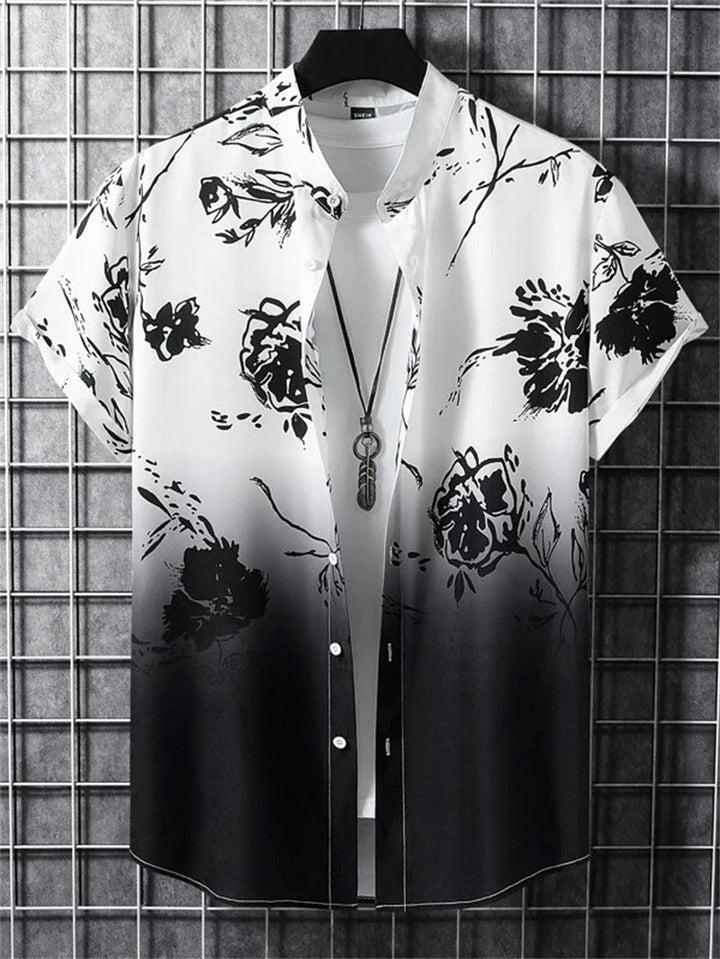 Men's patterned short-sleeve shirt, Lorenzo style, designed with a collared neckline & relaxed fit.