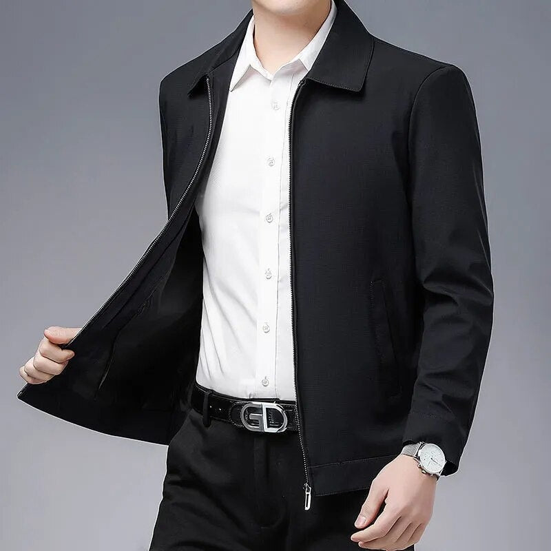 Modern fit men's lightweight black jacket for everyday style and seasonal comfort.