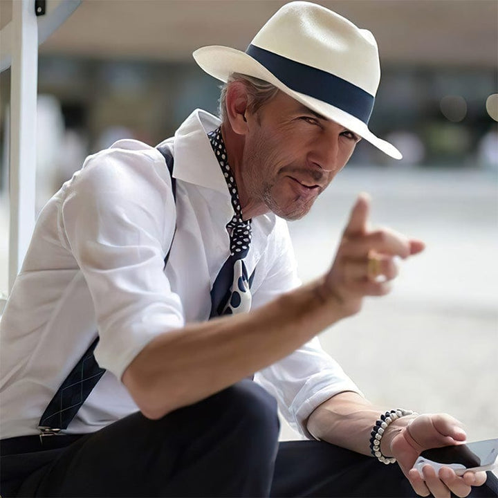 Men's stylish Panama hat for sun protection. Elegant woven design, perfect for summer fashion & outdoor comfort.