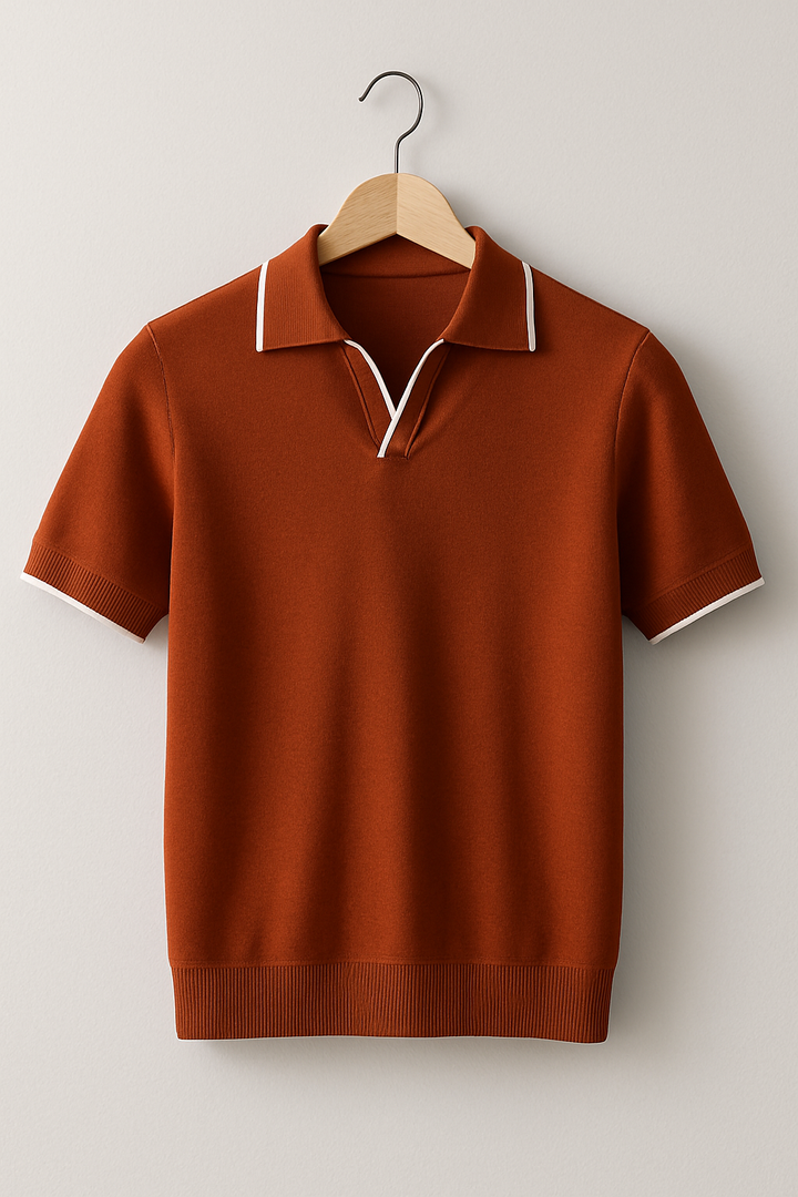Menswear essential: short sleeve polo with contrast trim, ideal for smart casual and summer style.