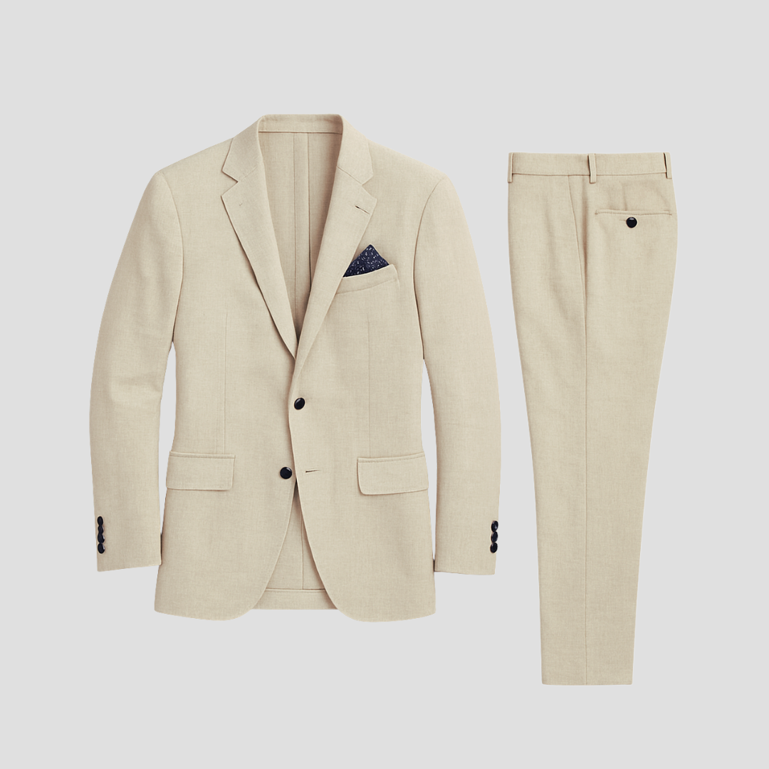 Lightweight men's summer suit, perfect for sophisticated spring/summer events. Breathable fabric.