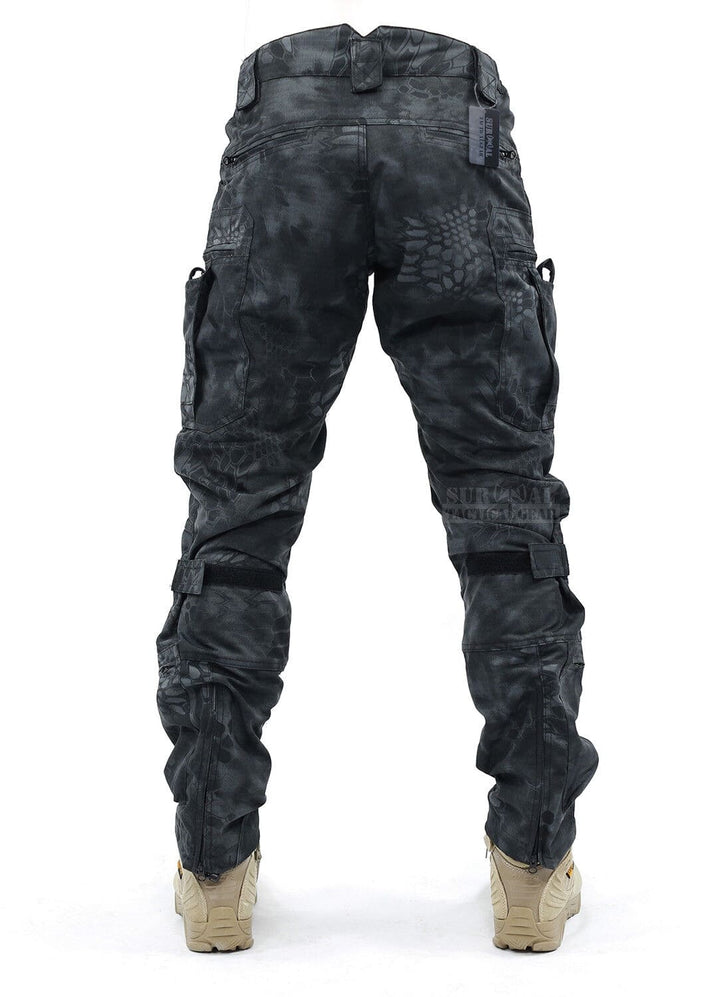 Versatile men's outdoor pants: tactical look, cargo utility, and integrated knee pads for safety.