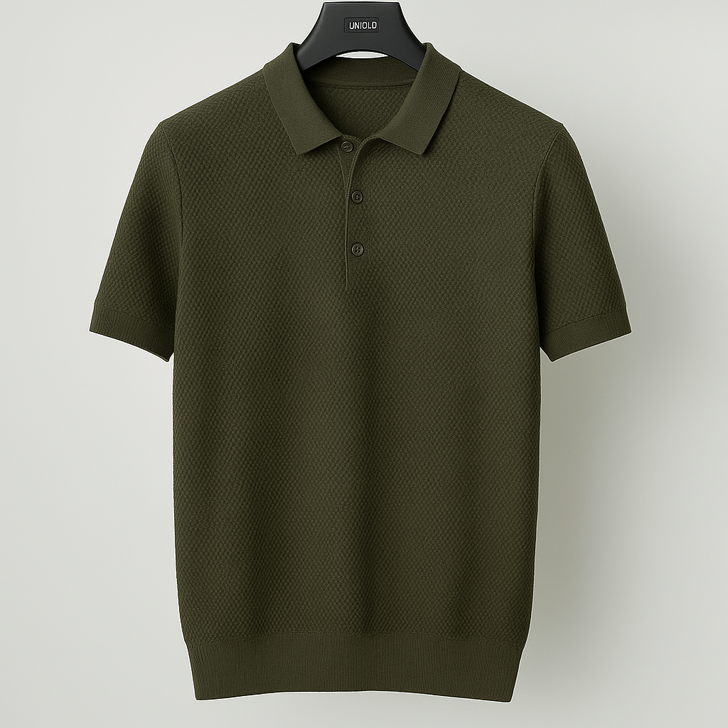 This men's textured polo offers a smart casual, tailored fit, making it a versatile top for any season.