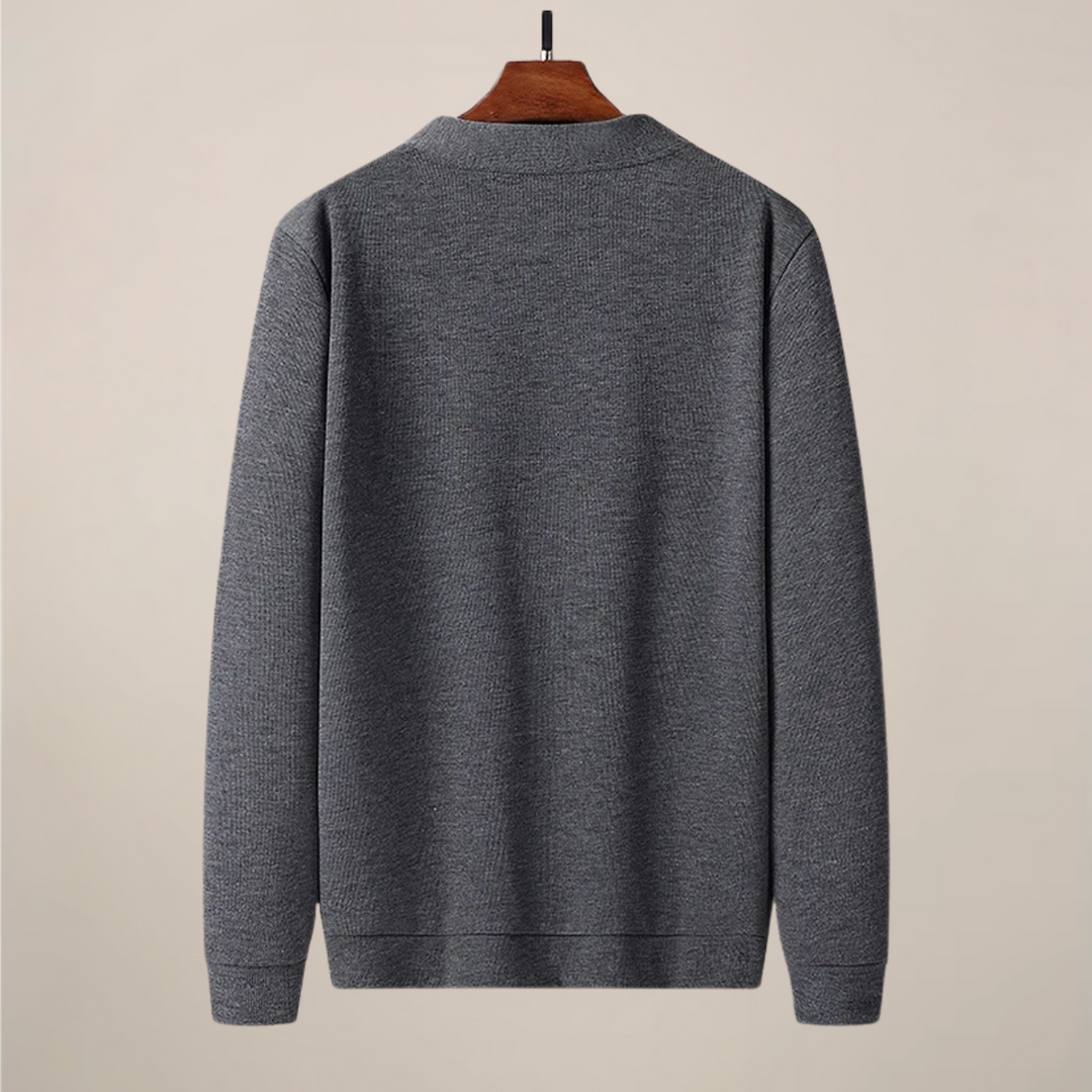 Versatile men's V-neck cardigan, button-front with practical pockets. Perfect for casual & smart casual fashion.