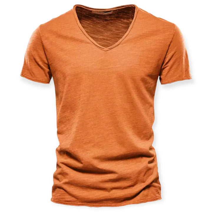 Soft men's V-neck t-shirt, breathable and comfortable. A versatile short sleeve top for everyday fashion.