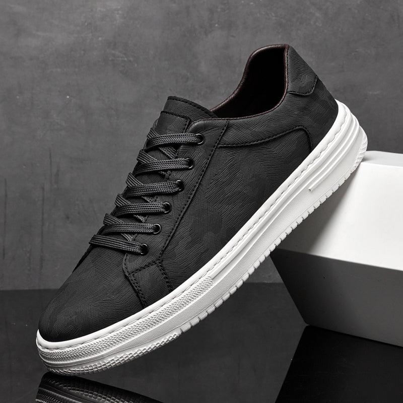 Men's versatile casual sneakers for everyday wear, stylish and comfortable footwear.