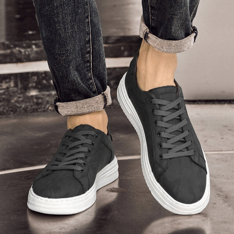 Men's comfort casual sneakers, versatile footwear designed for all-day everyday wear.