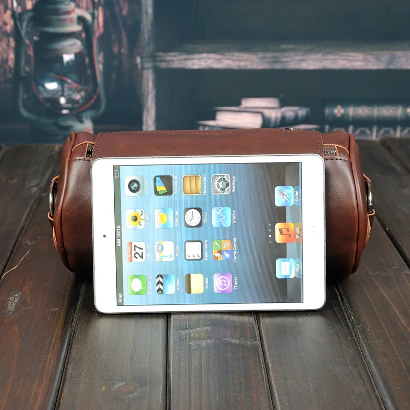Stylish men's vintage PU leather barrel shoulder bag, versatile for any daily adventure.