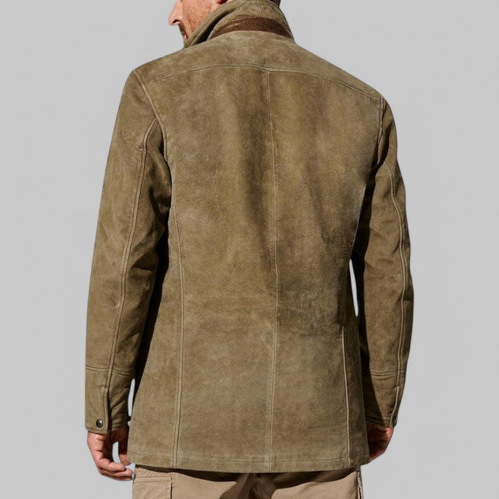 Tailored men's vintage style blazer, a classic autumn jacket suitable for casual or smart casual outdoor fashion.