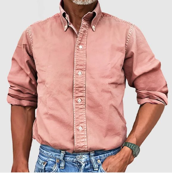 Casual men's vintage wash button-down shirt. Relaxed fit, long sleeve, a classic for all seasons.