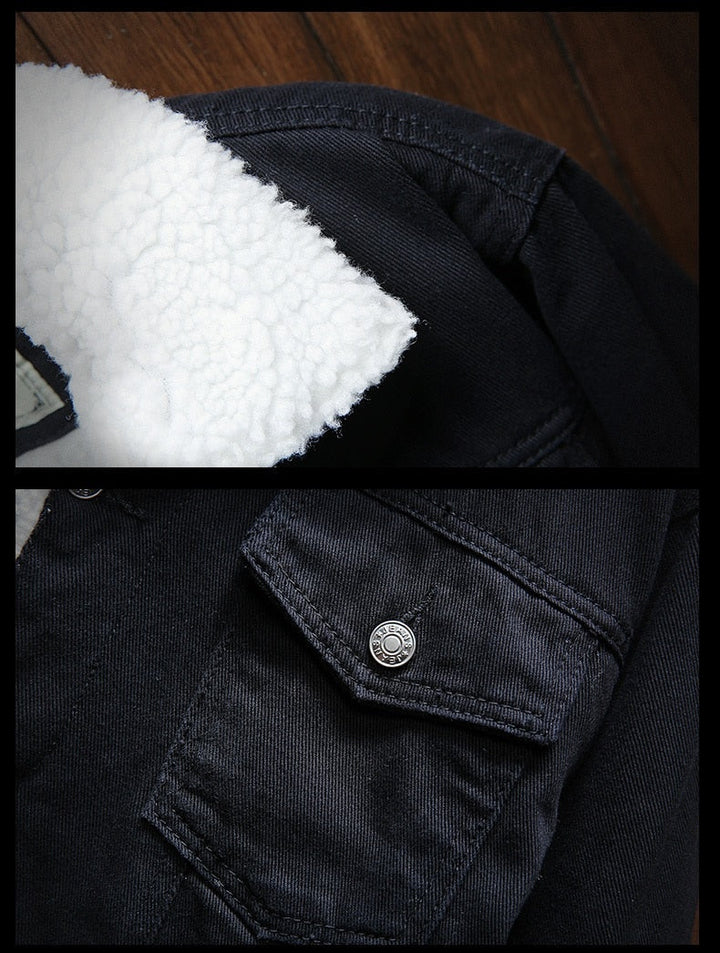Men's warm button-front retro denim jacket with soft fleece lining, ideal for winter comfort.