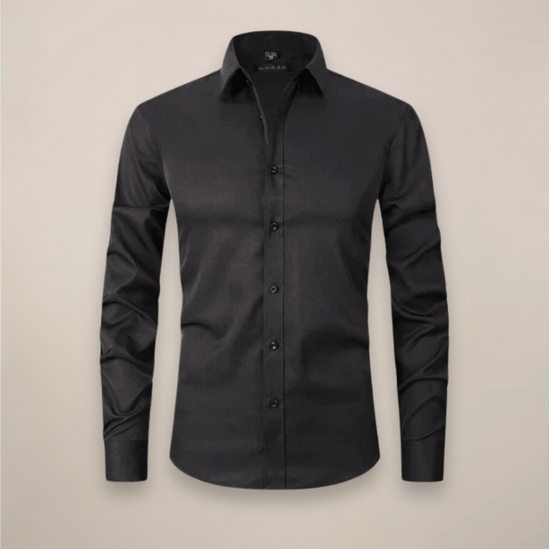 Casual men's long-sleeve top, wrinkle-free, comfortable classic fit for daily wear.