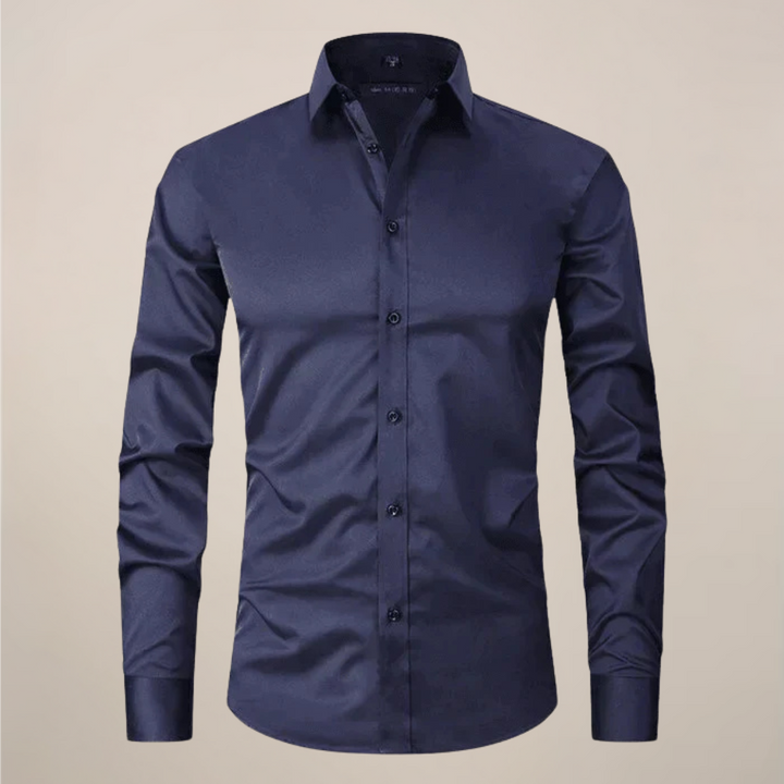 Classic men's long-sleeve workwear shirt, wrinkle-free, offering comfort and style.