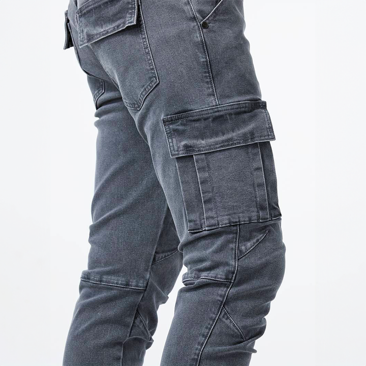 Modern men's slim fit cargo pants, comfortable & versatile with functional side pockets.
