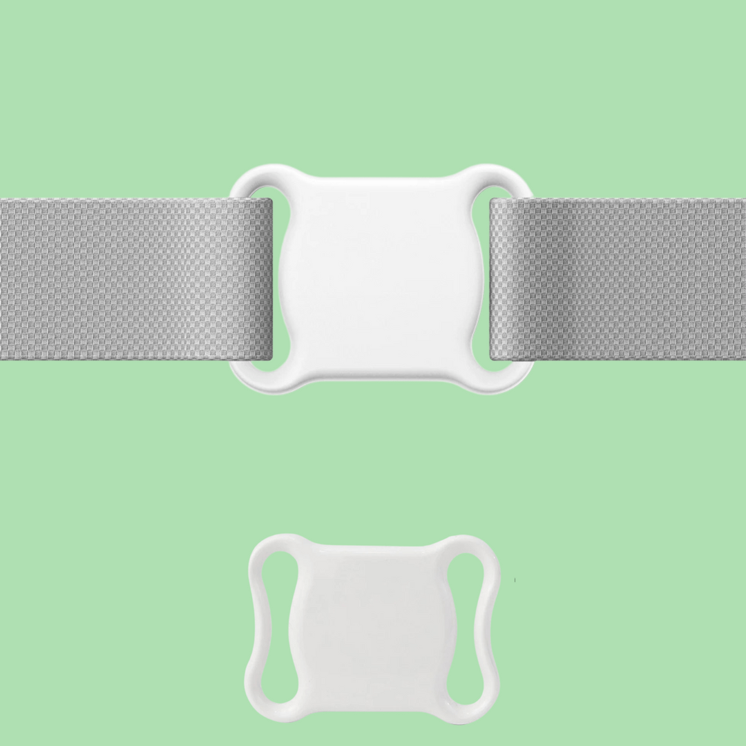 Compact Bluetooth pet tracker attached to an adjustable collar, ideal for dog and cat GPS