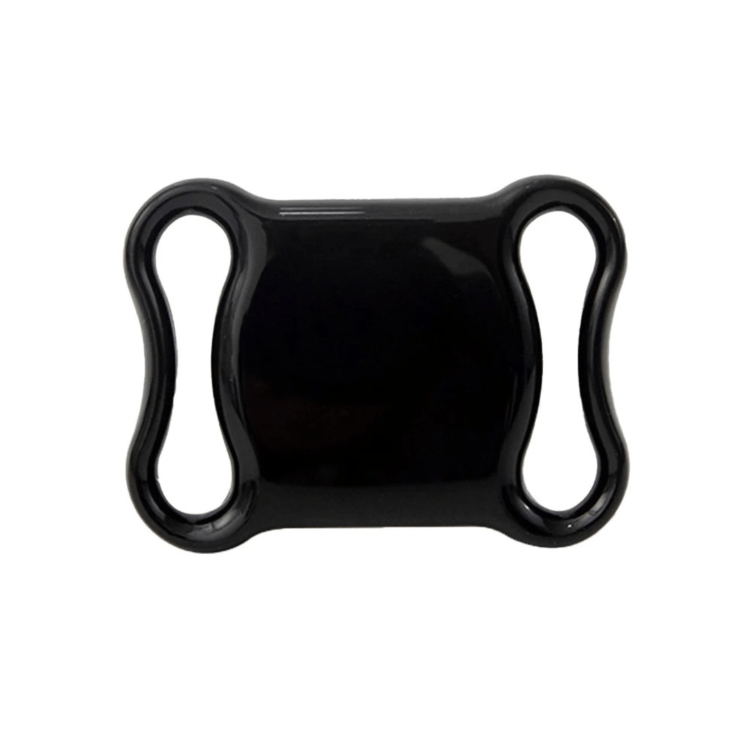 Small Bluetooth GPS pet tracker with an adjustable collar for real-time dog and cat tracking