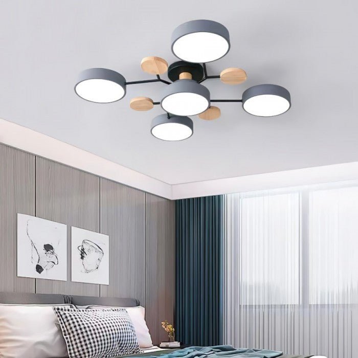 Modern LED ceiling fixture with branching arms, Nordic aesthetic, ideal for sophisticated spaces.