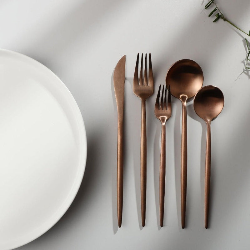 Elegant modern silverware, ideal for entertaining and decor. Contemporary dining.