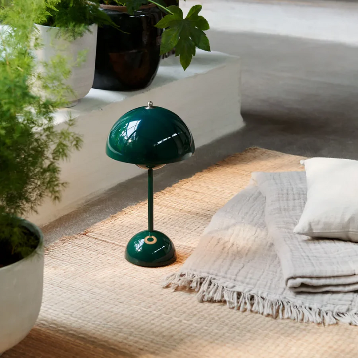 Dimmable LED touch lamp, perfect modern desk lighting & versatile home decor.