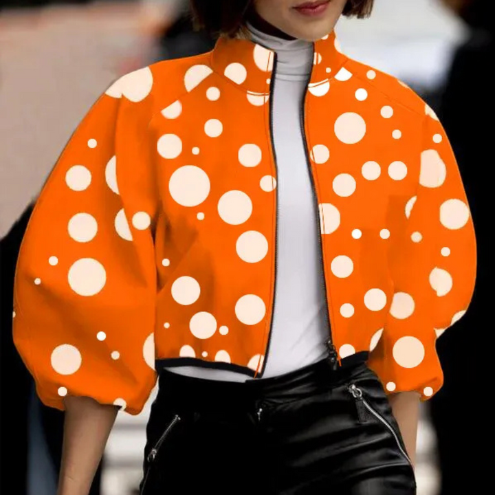 Modern women's short jacket, versatile for everyday wear. Stylish outerwear for spring & fall fashion.
