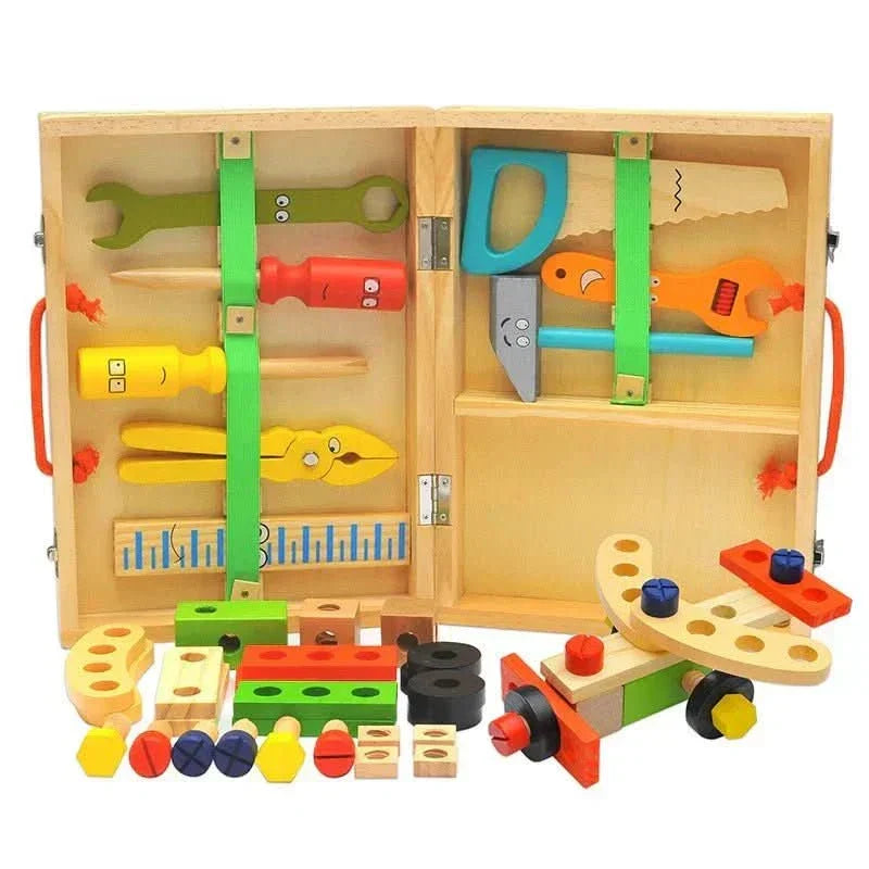 Educational wooden tools for children, a safe & engaging way to develop fine motor skills & foster creativity.