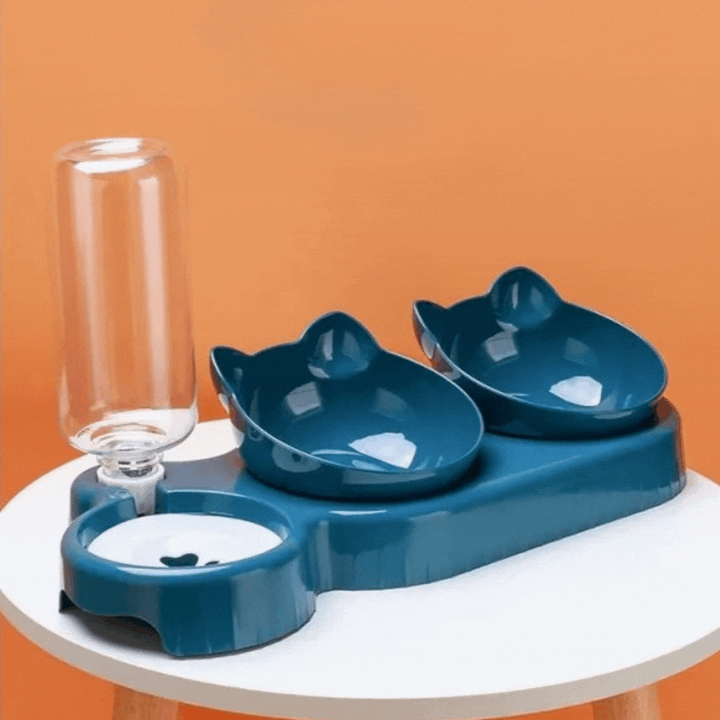 Durable 3 in 1 cat feeder for multiple pet food types, easy clean design