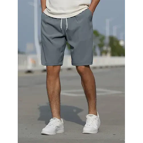 New summer fashion men's high-waist shorts, lightweight and comfortable for all-day wear.